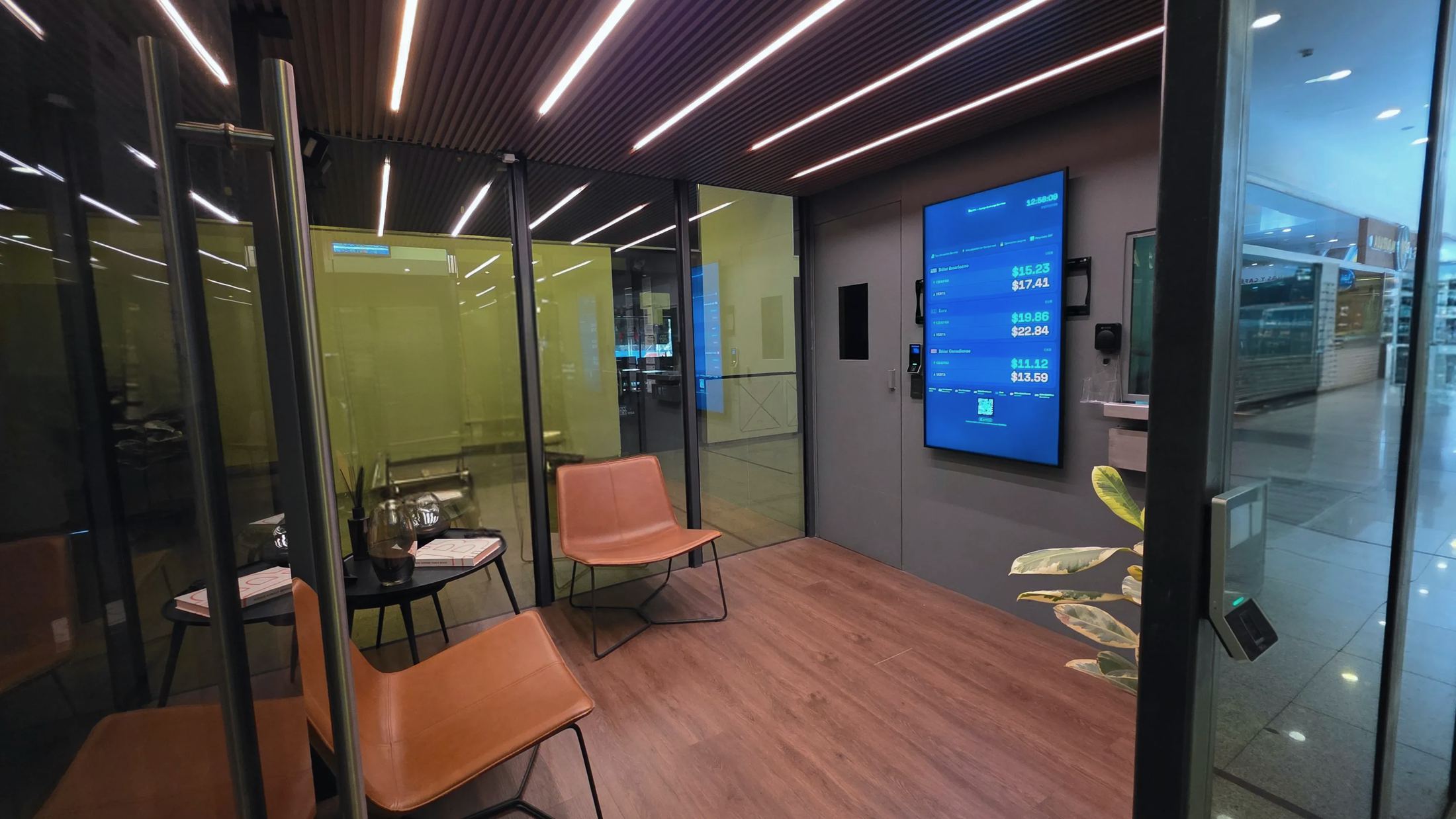 Sala privada · Lomas Plaza
